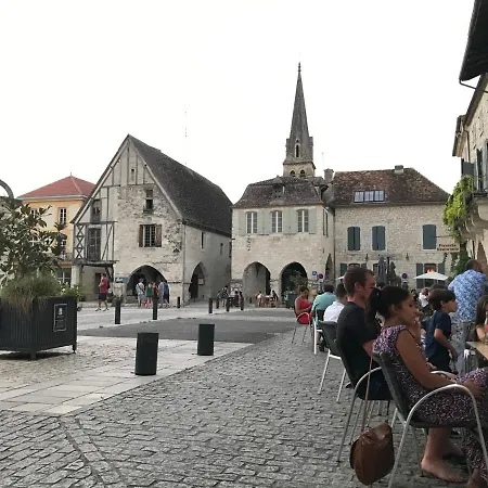 - Les Traversieres *