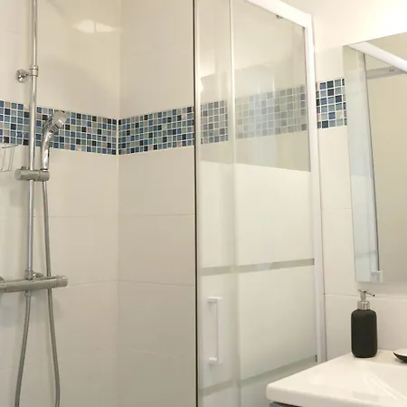 Semesterbostad - Les Traversieres