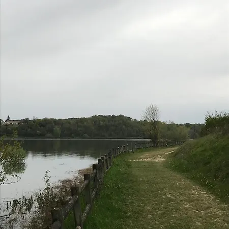 - Les Traversieres *