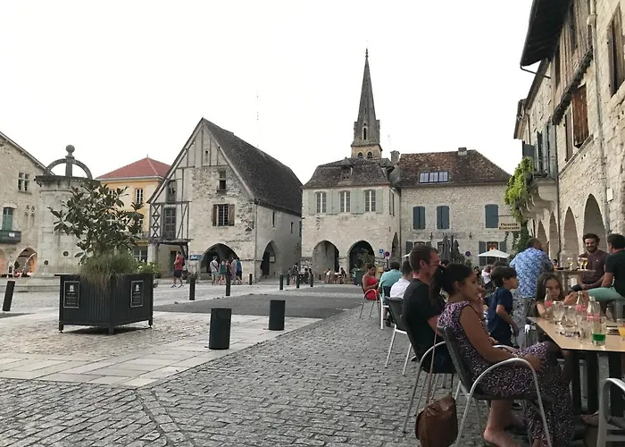 - Les Traversieres *