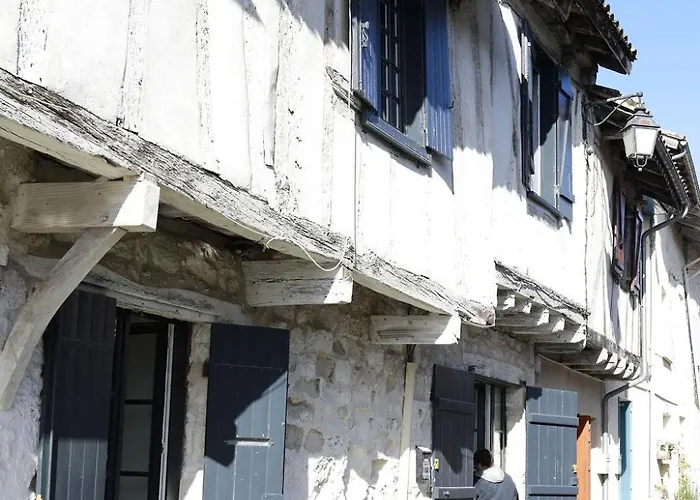 - Les Traversieres Nyaraló